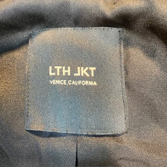 LTH JKT Black Leather Moto Biker Jacket Belted Soft Womens Medium Cropped Punk - Picture 9 of 12